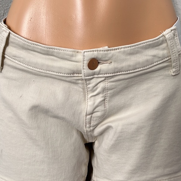 Isabel Maternity Midi Shorts - Picture 3 of 13